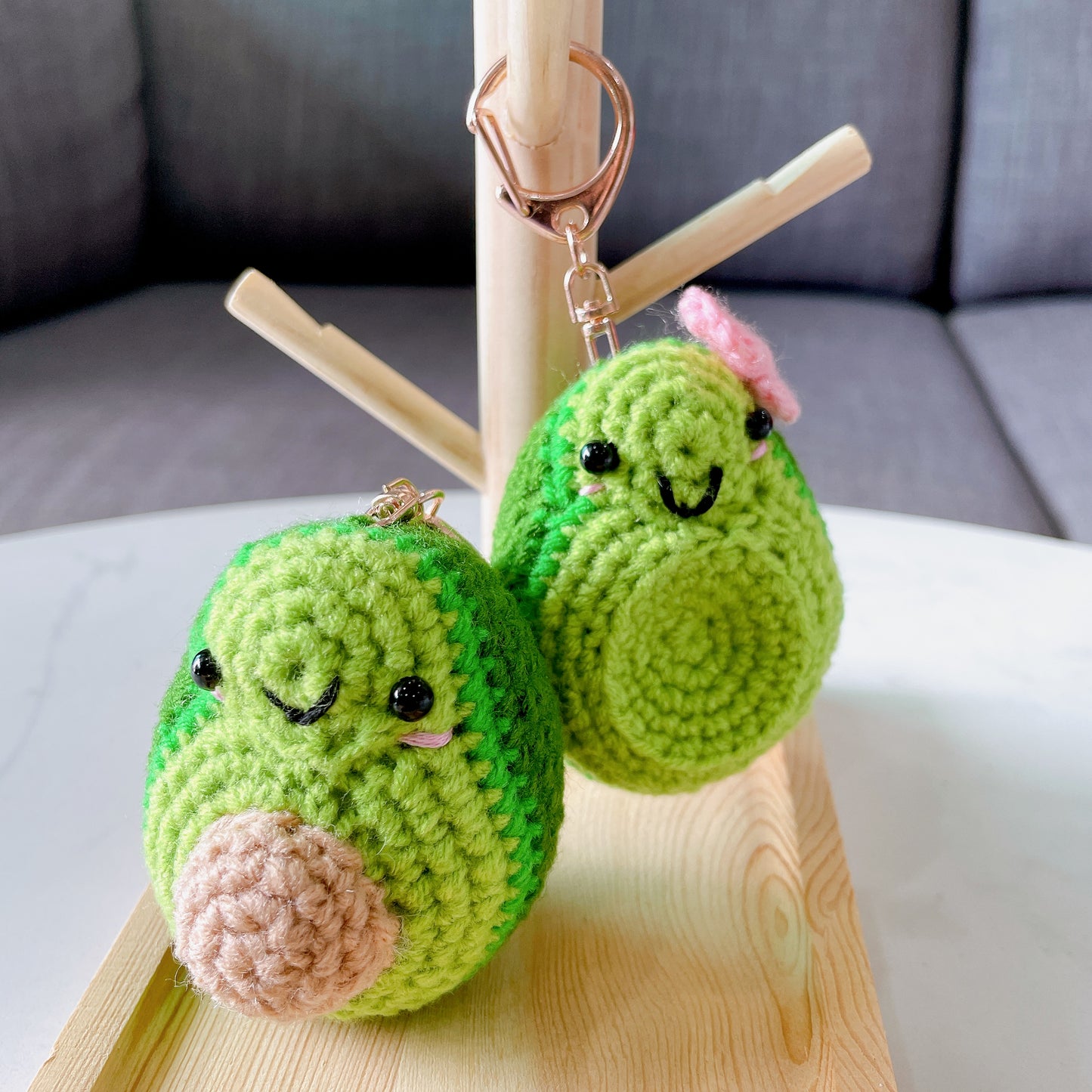 Guac 'n' Roll Avocado (with seed) - C18