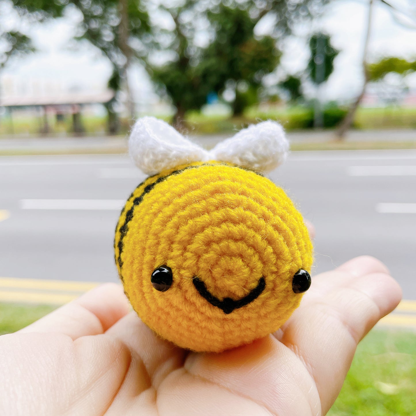 Bumble Bee Crochet Kit - K4