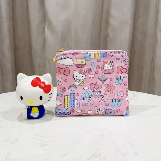 Pink Hello Kitty Mt Fuji Small Zipper Pouch - P56