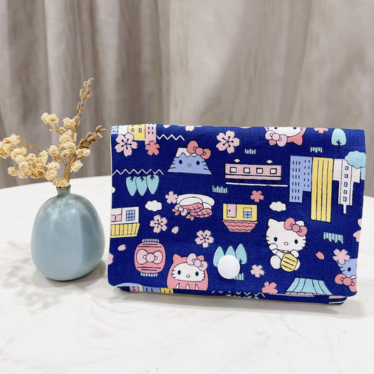 Hello Kitty Pocket Tissue Flap Pouch - TH57