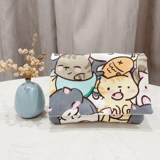 Cat Pocket Tissue Flap Pouch - TH58