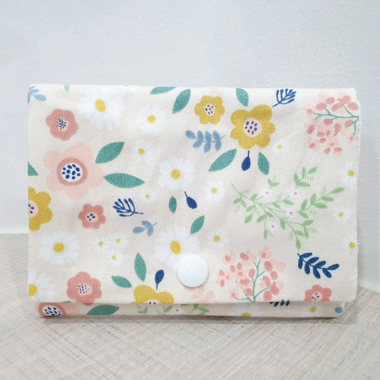 Floral Pocket Tissue Flap Pouch - TH16